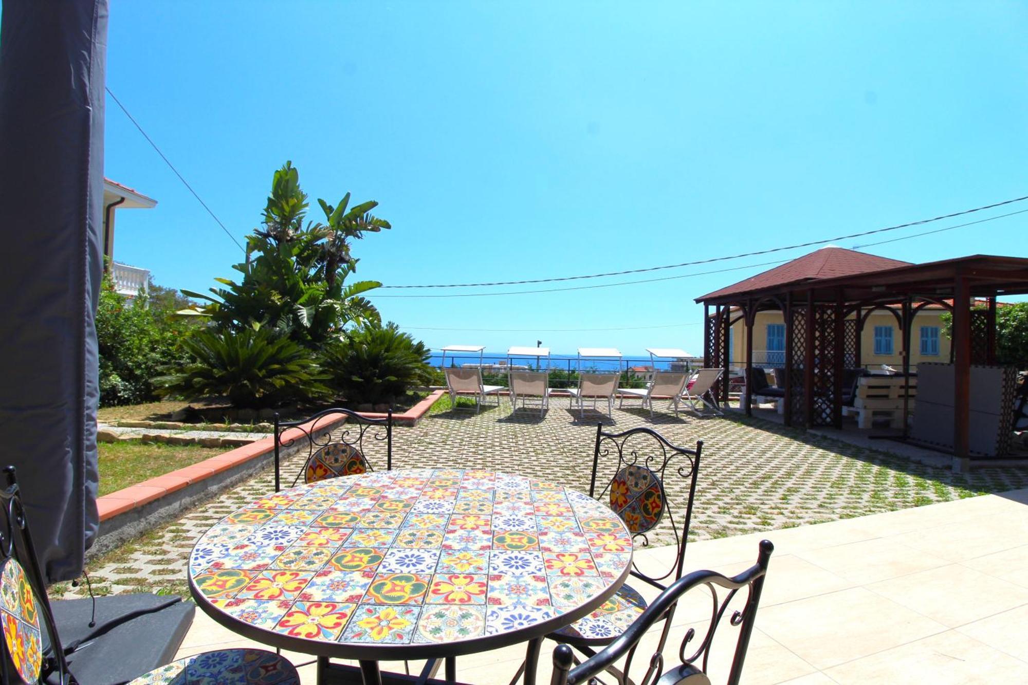 La Pace, Il Sole, Il Mare - Sanremo Casa Indipendente Vista Mare, Posto Auto Privato, Ampio Spazio Esterno Attrezzato, A Pochi Minuti Dalle Spiagge Екстер'єр фото